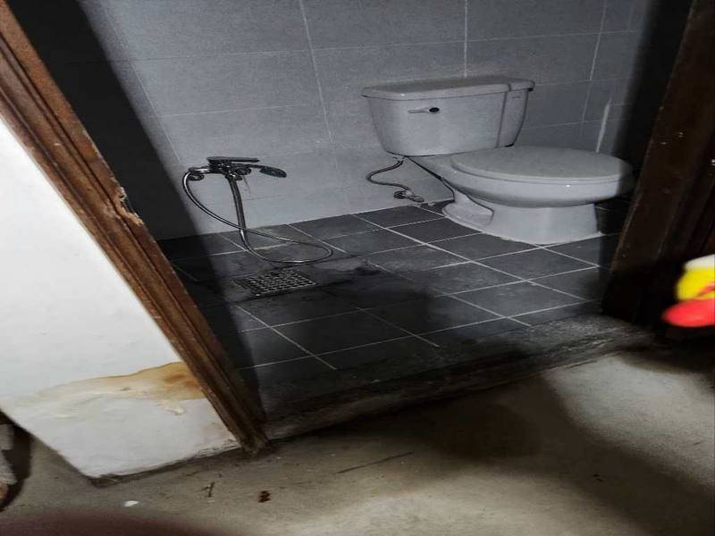 산본 변기역류 작업사례 18